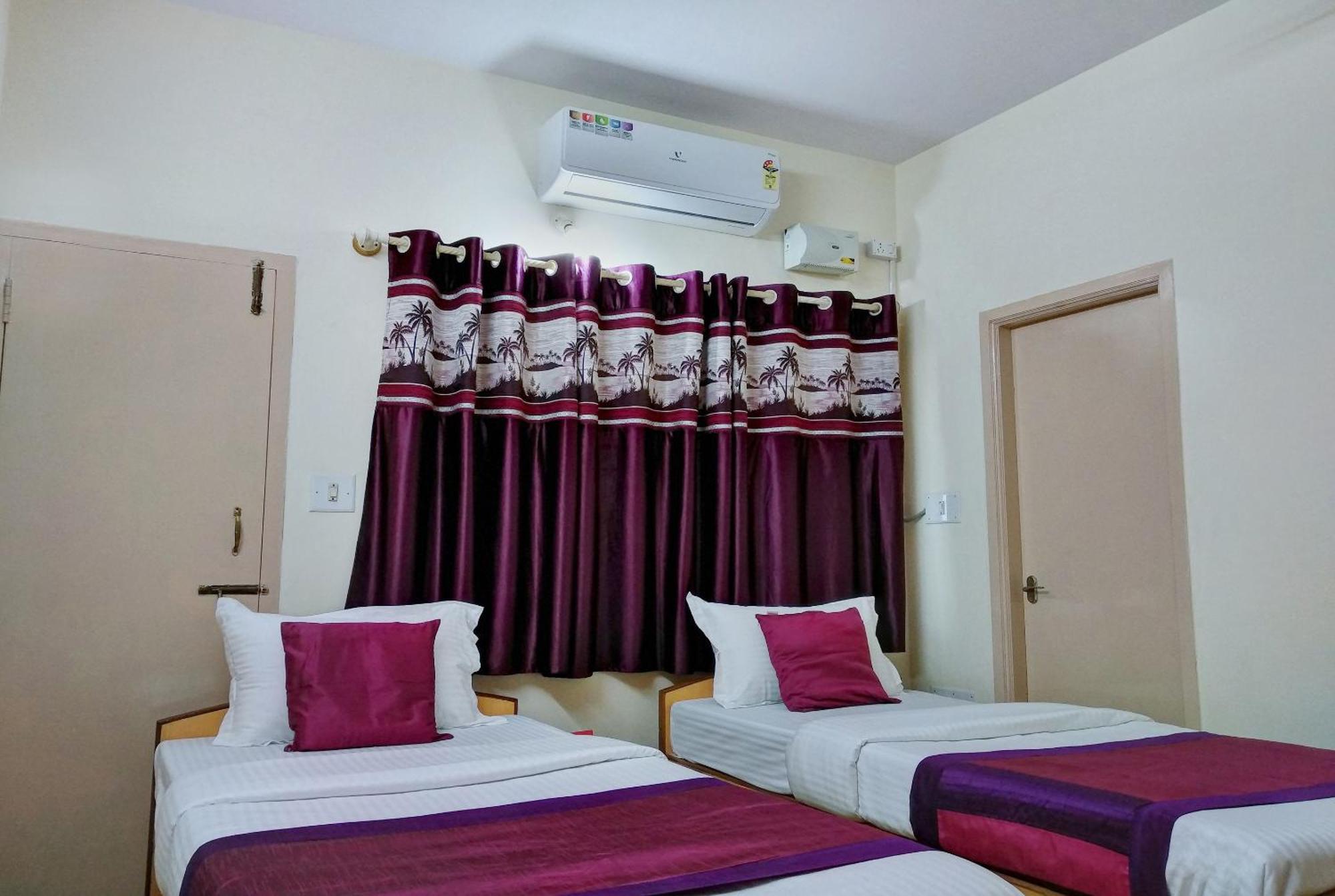 Super Hotel O Shree Mookambika Guest House Near Sri Someshwara Swami Temple Bangalore Exterior foto